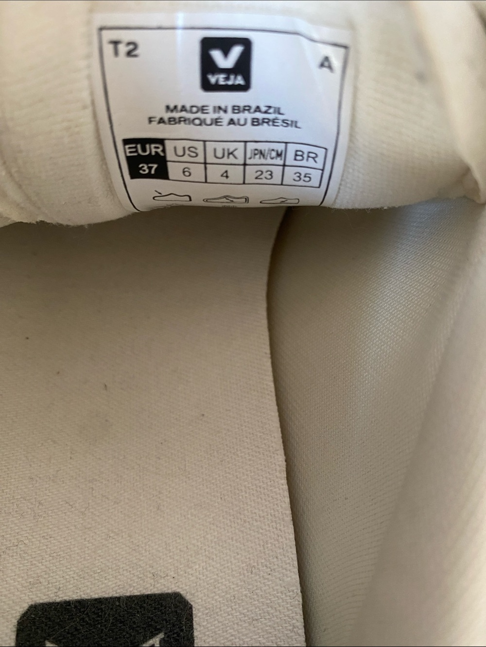 Veja Velcro Sneakers - Picture 6 of 6